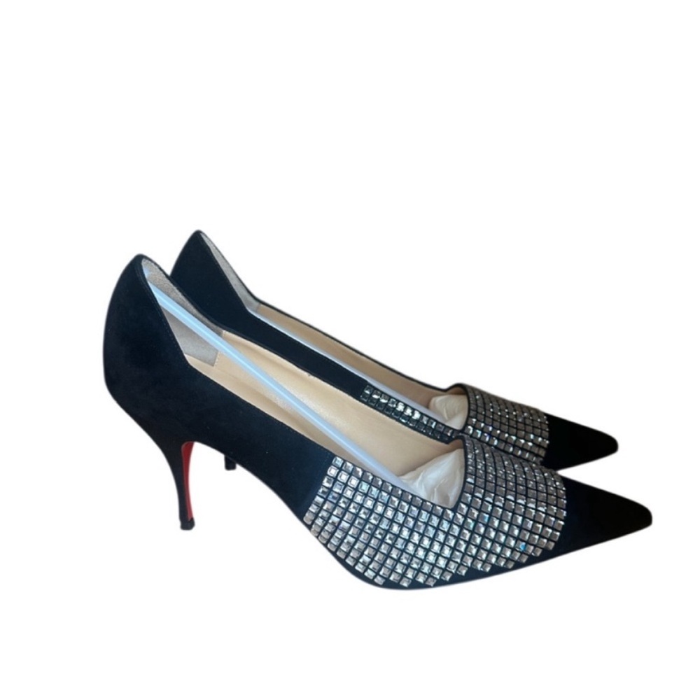 NEW Christian Louboutin CHAMPIONNE
STRASS 80 VEAU VELOURS heels RETAIL
1,995 - Picture 6 of 9
